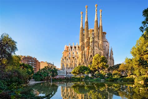 sagrada familia wikikids